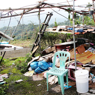 成為幫助困境家庭的援手